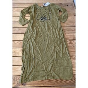 NWT Swish Embroidered Sari Indian Dress Size Medium Women’s Green